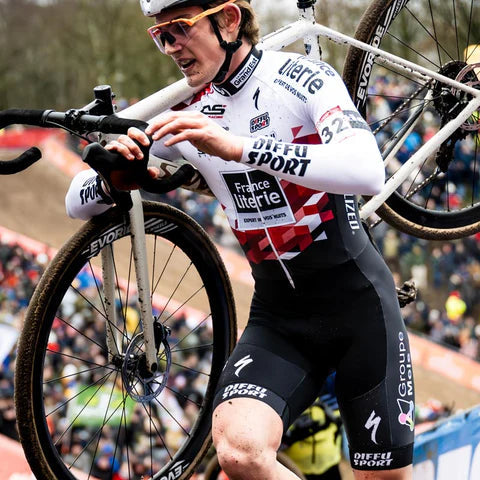 CHALLENGE DUNE TEAM EDITION 700x33 Witte slang