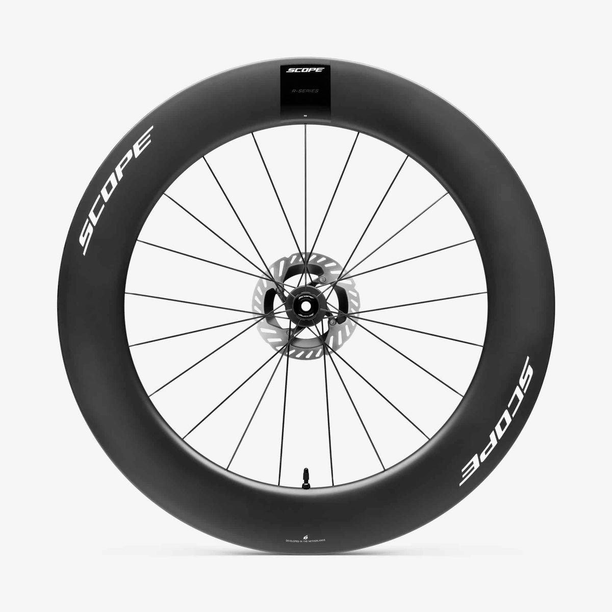 SCOPE Race R8T - voorzijde