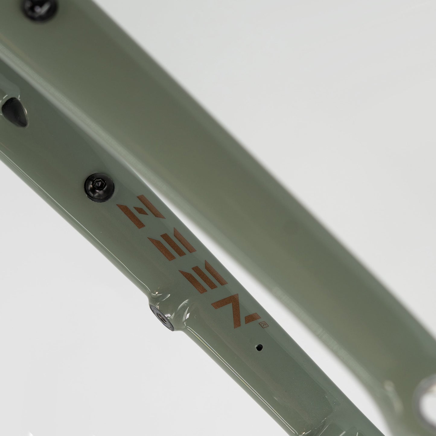 ZEEN EXPLORER Frameset