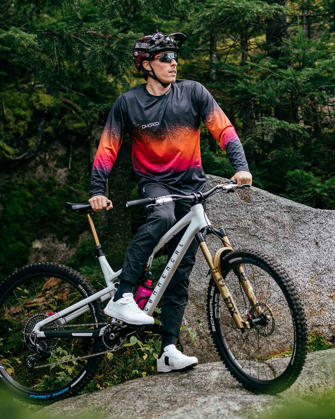 DHARCO RACE BLACK SNAKE Lange Mouw Trui Zwart/Oranje