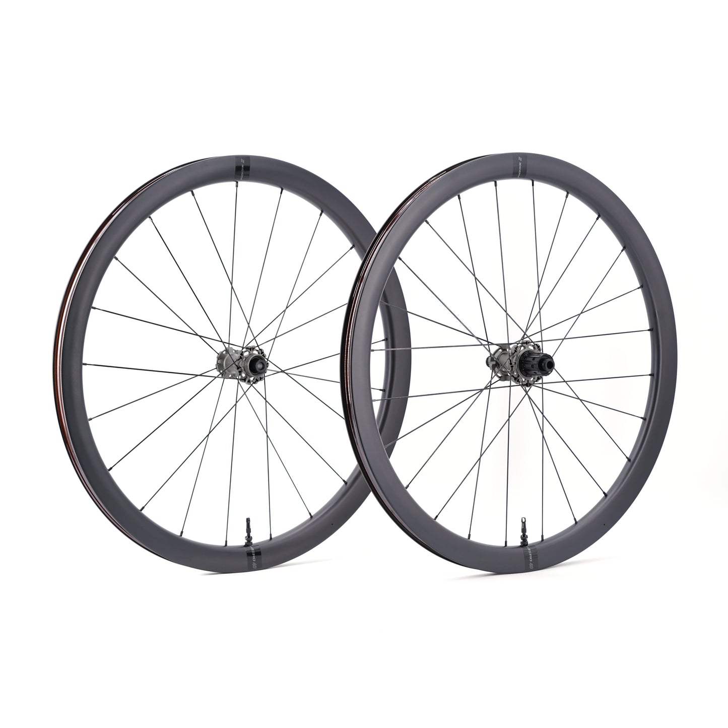 Paar SCOM AERO Tubeless wielen (Center Lock)