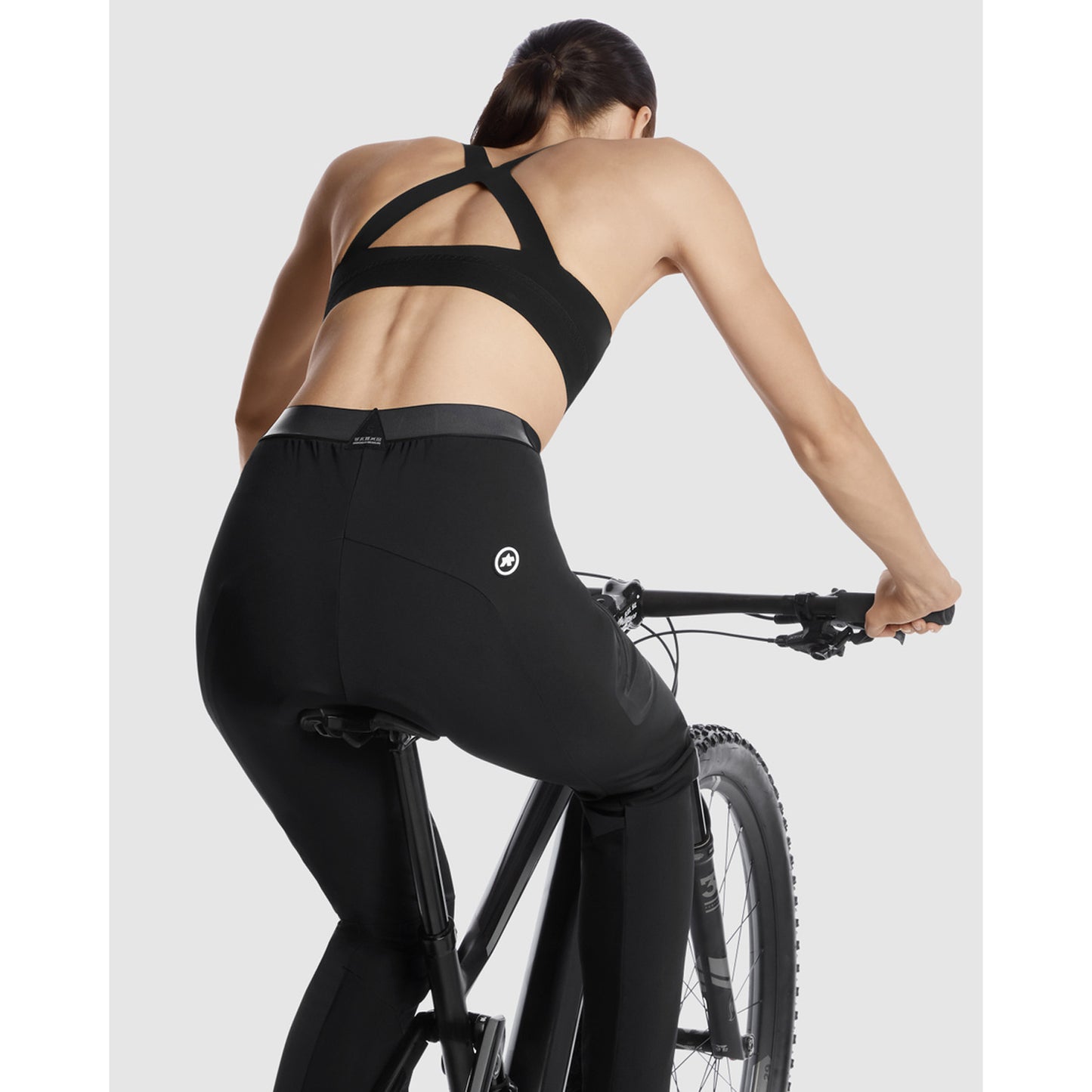 ASSOS TACTICA Dames Slabbroek Black Series
