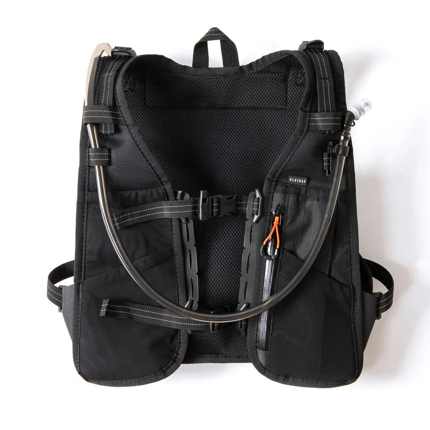 RESTRAP RACE Hydratatiejack Zwart