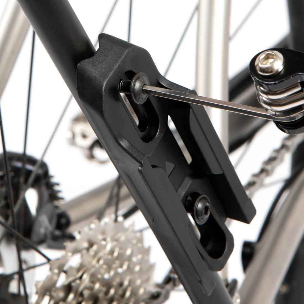 Bagagerek RESTRAP SWITCH RACK