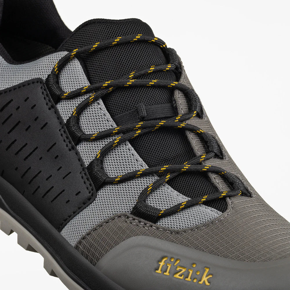 FIZIK TERRA ERGOLACE GTX FLAT mountainbikeschoenen Grijs/Zwart