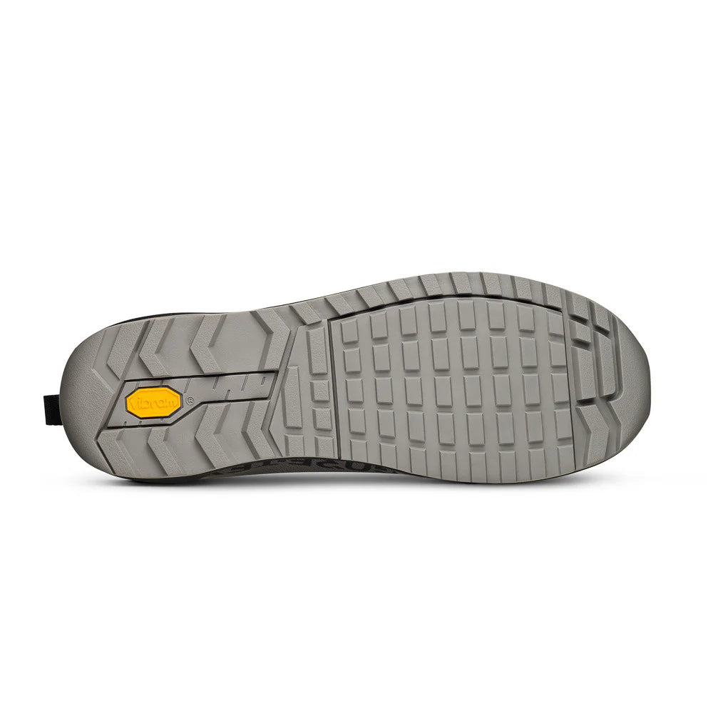 FIZIK TERRA ERGOLACE GTX FLAT mountainbikeschoenen Grijs/Zwart