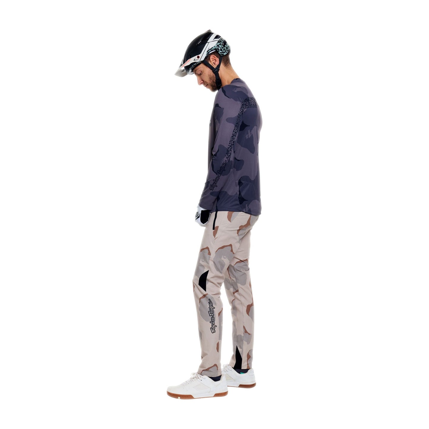 TROY LEE DESIGNS SKYLINE PRO FLOW CAMO Jersey Lange Mouw Koolstof