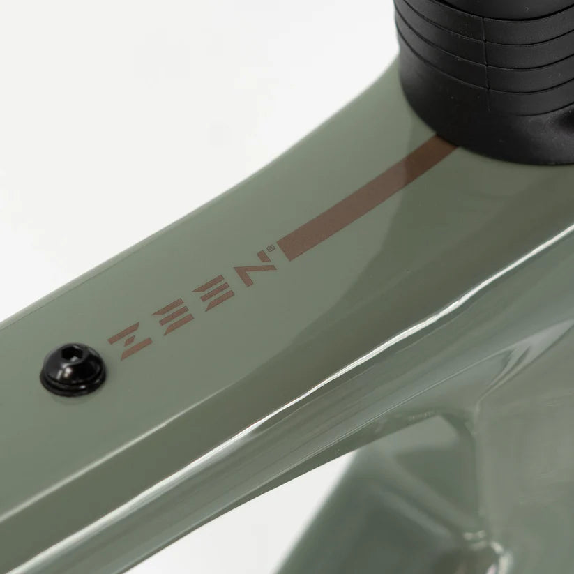 ZEEN EXPLORER-frame + ZEEN GRAVEL-stuur COMBO-set