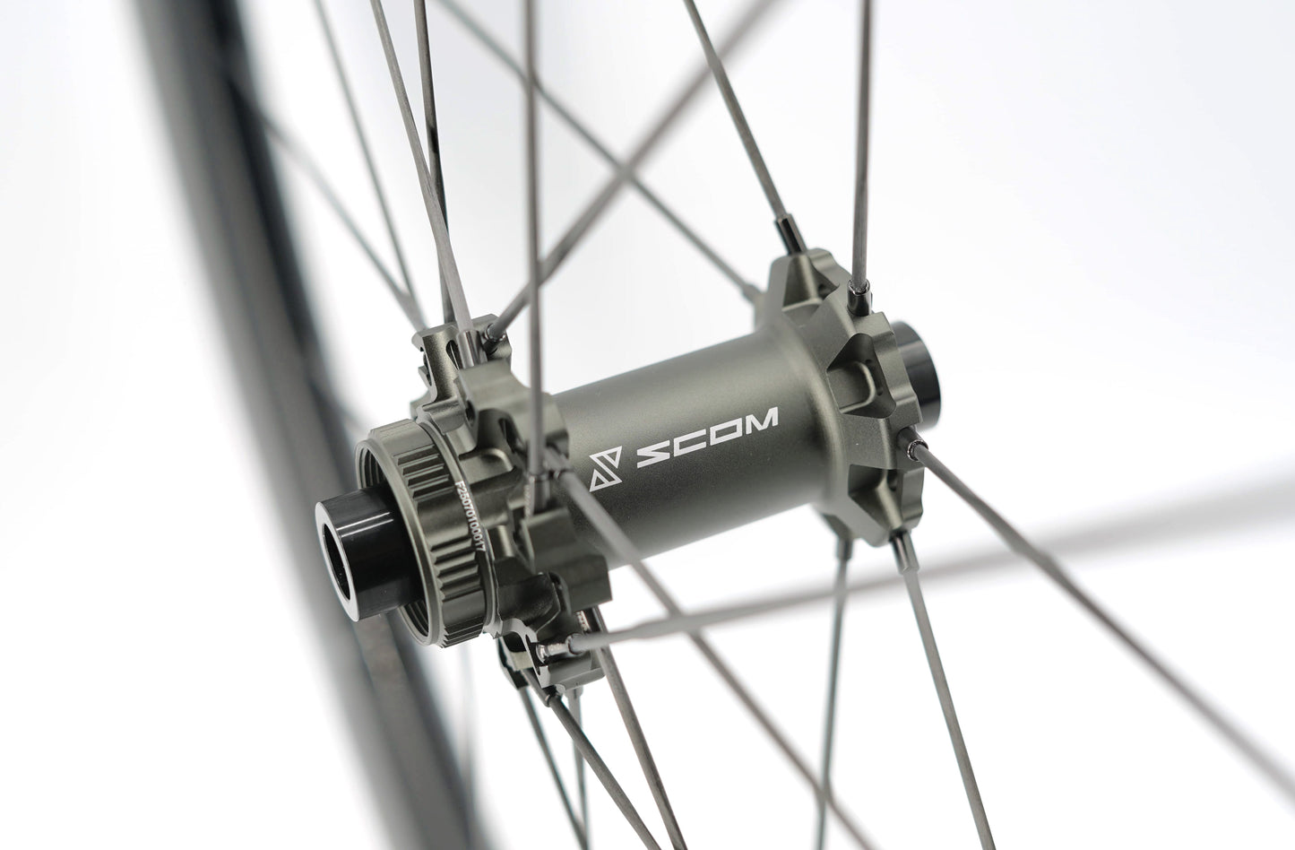 Paar SCOM ULTRA 62 Tubeless wielen (Center Lock)