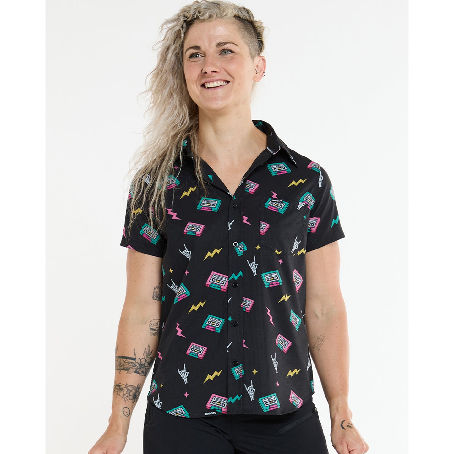 Dameshemd DHARCO TECH PARTY MIX TAPE Technisch shirt zwart