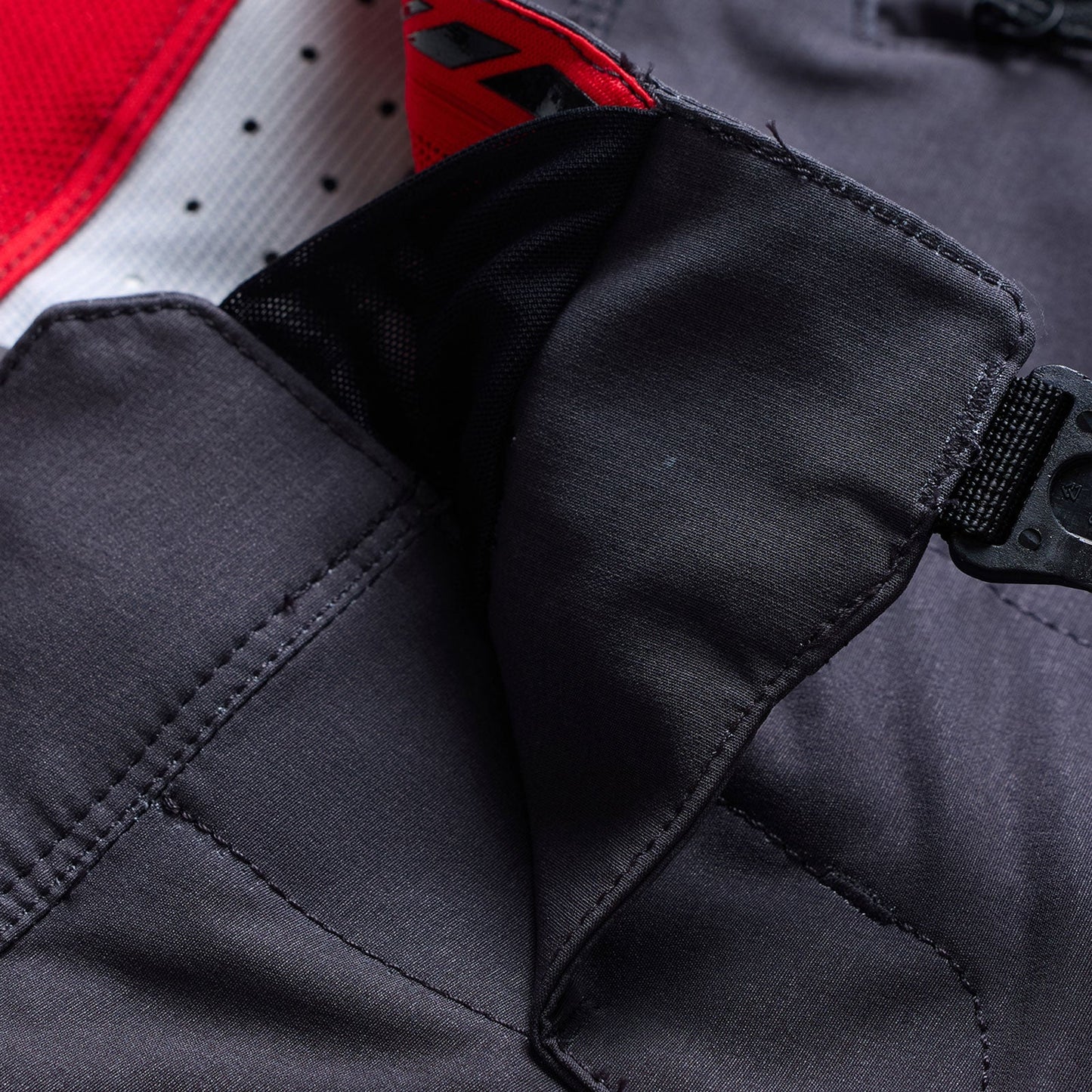TROY LEE DESIGNS LILIUM PRO MONO Damesbroek in Carbon