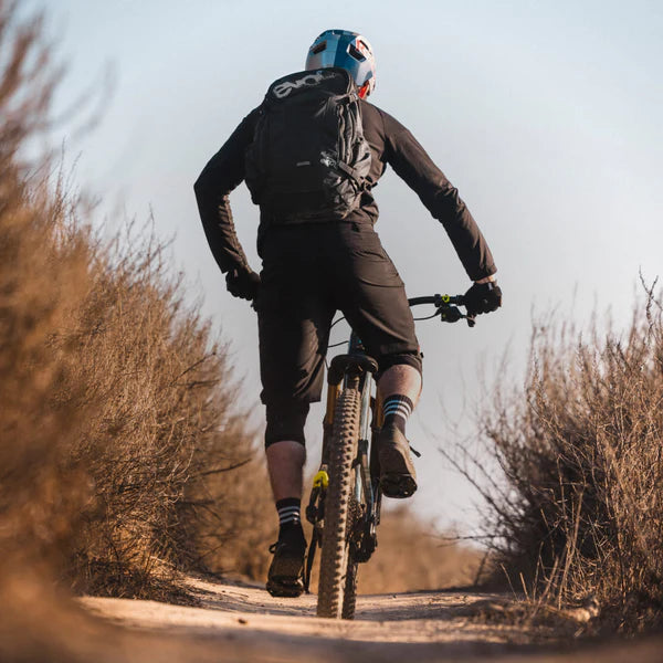 Rugzak met rugpand EVOC FR TRAIL E-RIDE MACASKILL 20L
