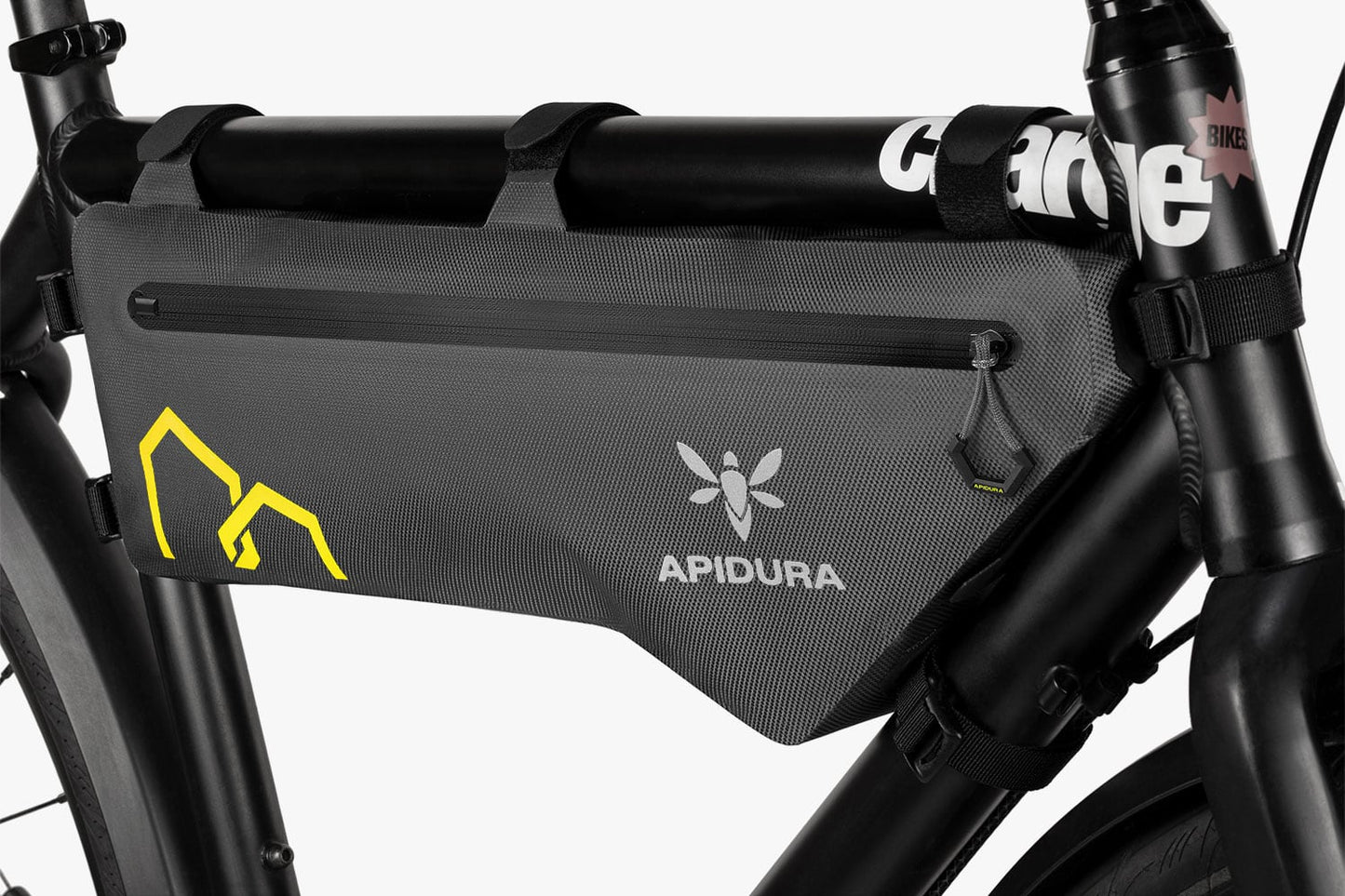 APIDURA EXPEDITION COMPACT FRAME PACK DRY 5,3 L Frametas Zwart
