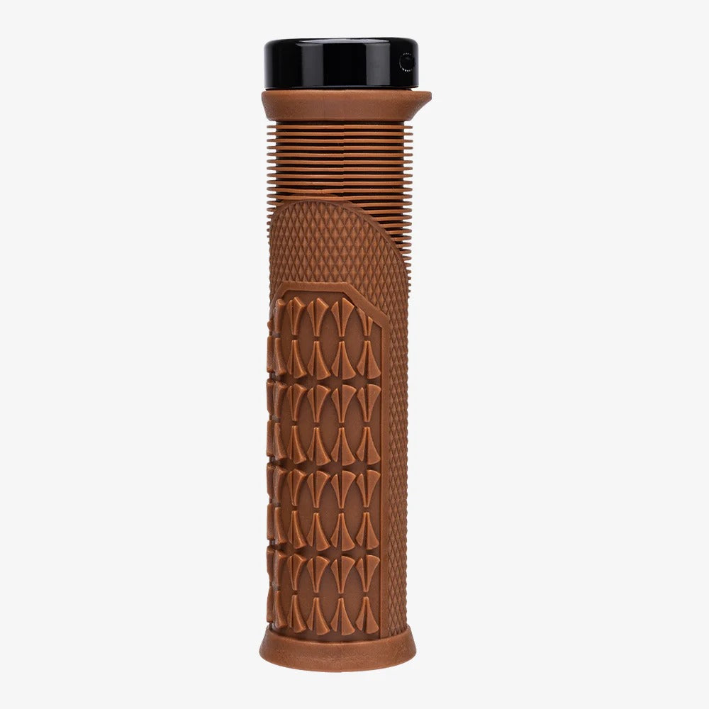 SDG OPEN CORE THRICE grepen 136 mm Bruin