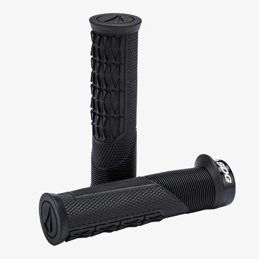 SDG OPEN CORE THRICE handgrepen 136 mm Zwart