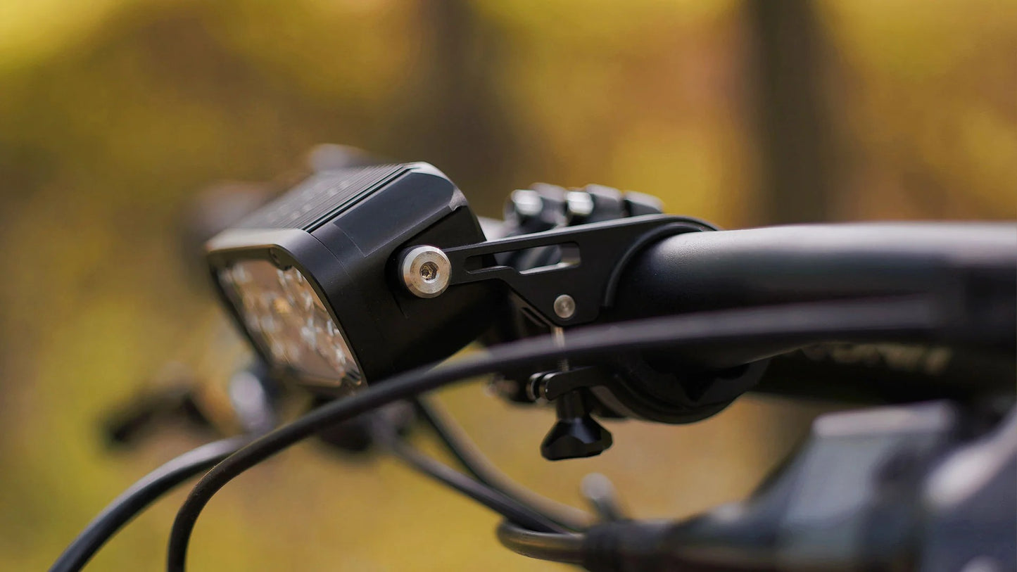 RAVEMEN XR6000 voorverlichting