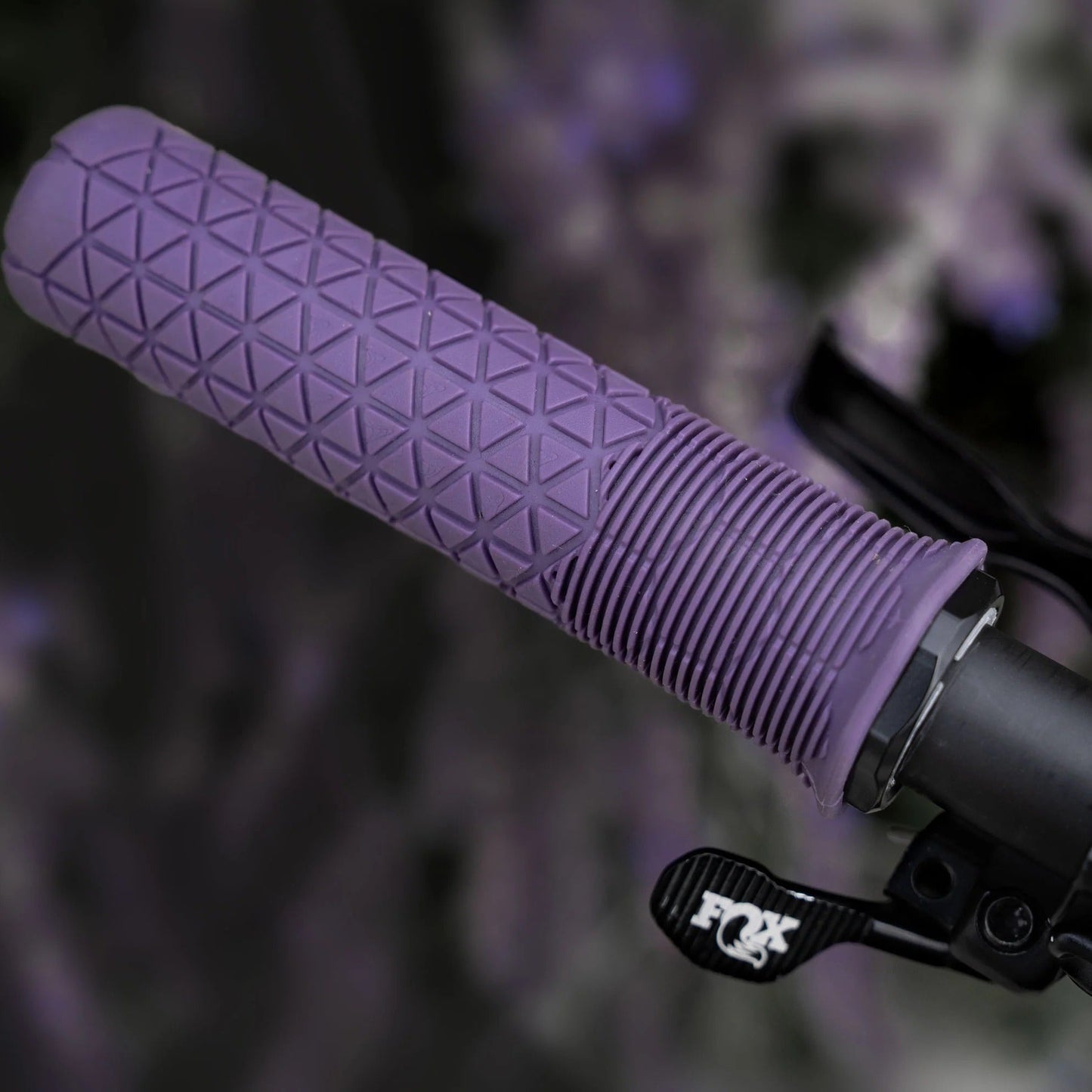 ENVE FRACTAL Lock-On Trail Violet Handvatten