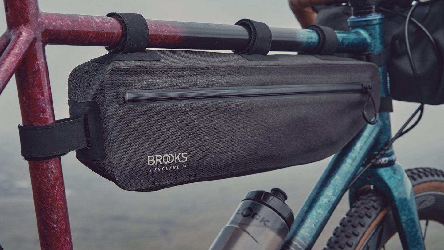 BROOKS SCAPE 3L Frametas Zwart