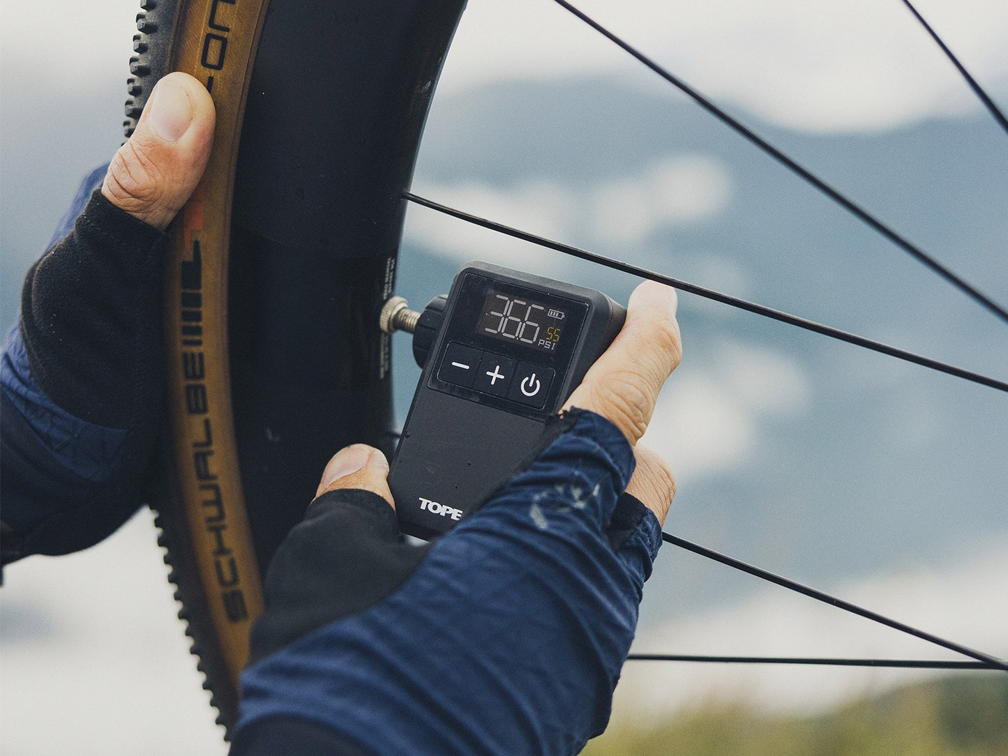 TOPEAK E-BOOSTER DIGITAL MINI Mini elektrische pomp