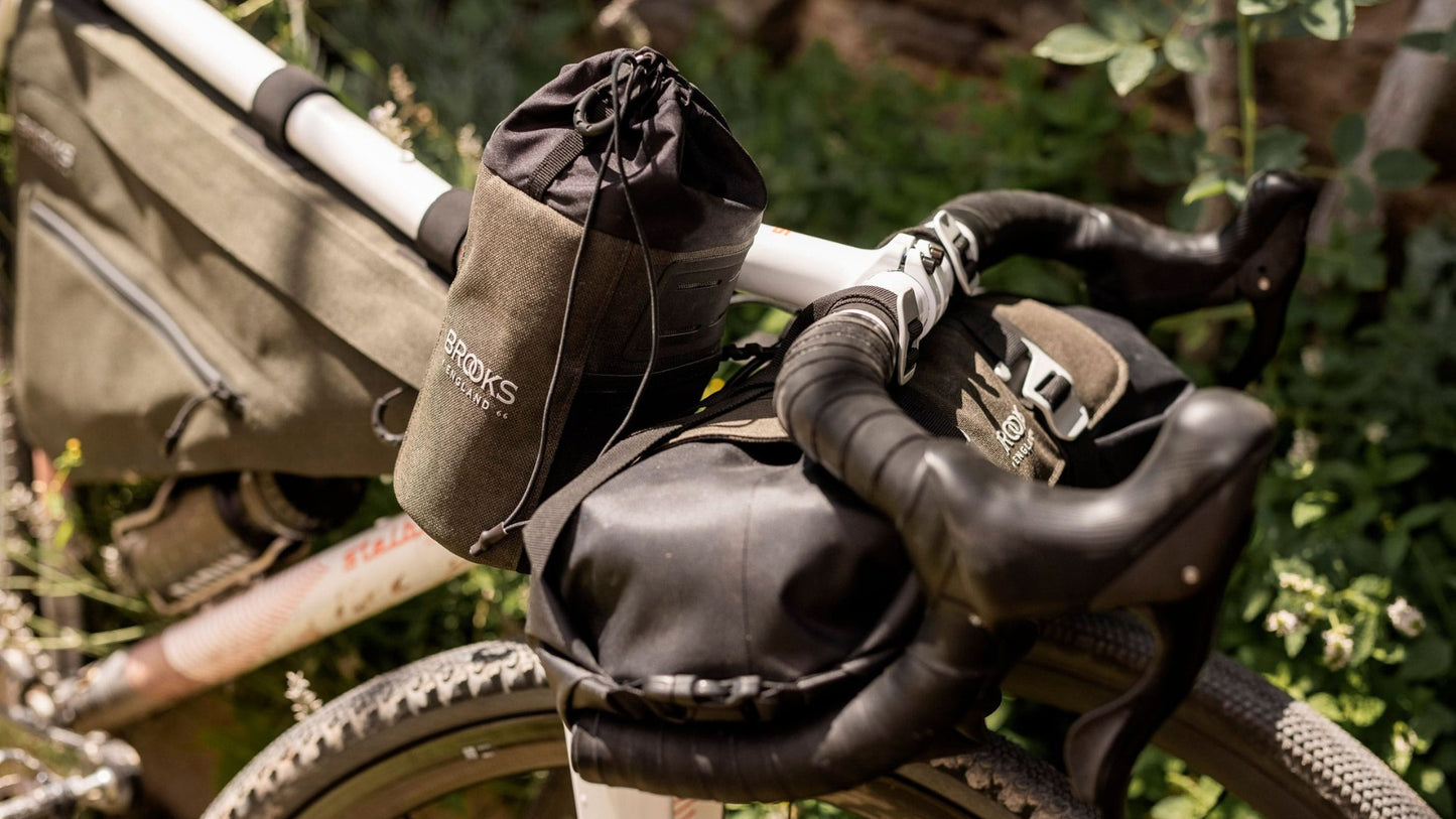 BROOKS SCAPE FEED POUCH Stuurtas Groen