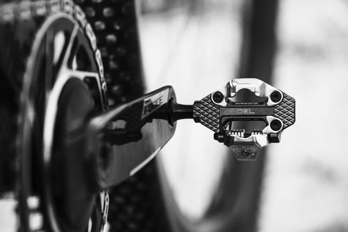 WOLF TOOTH MKØ DEL GRAVEL CLIPLESS pedalen