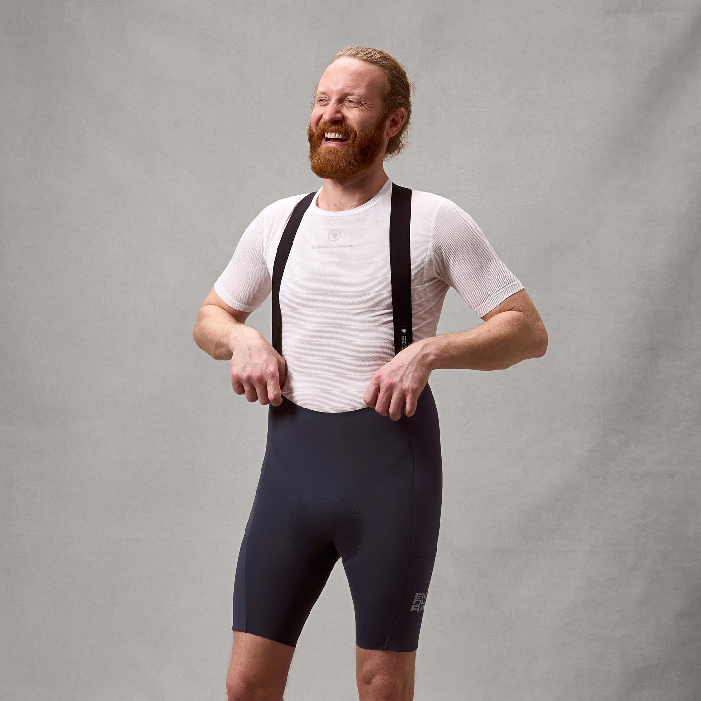 ENDURA ALLTRACK RIDE Koolstof Bibshort Grijs