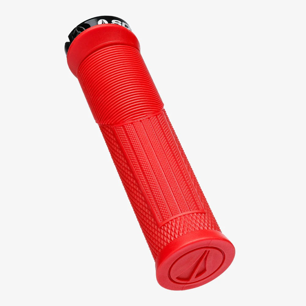 SDG OPEN CORE THRICE handgrepen 136 mm Rood