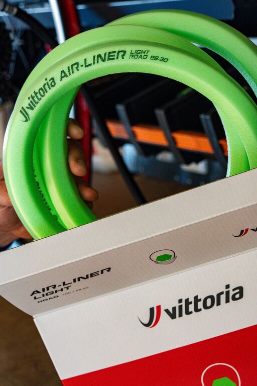 Antiknijpschuim VITTORIA AIR-LINER LIGHT ROAD 700x32-36