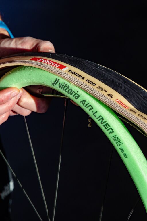 Antiknijpschuim VITTORIA AIR-LINER LIGHT ROAD 700x32-36