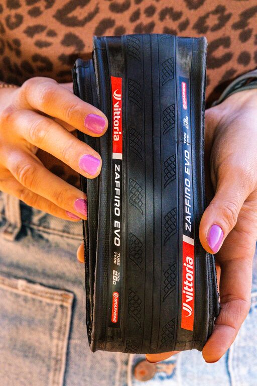 VITTORIA Zaffiro EVO V 700c G2.0 Soft Black Q2 2025 band