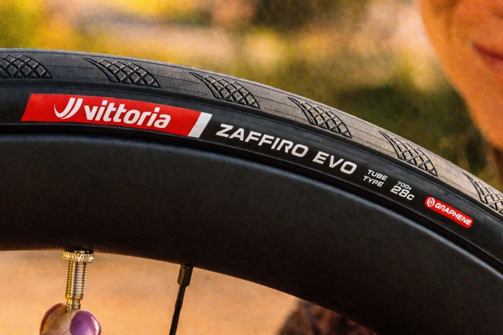 VITTORIA Zaffiro EVO V 700c G2.0 Soft Black Q2 2025 band