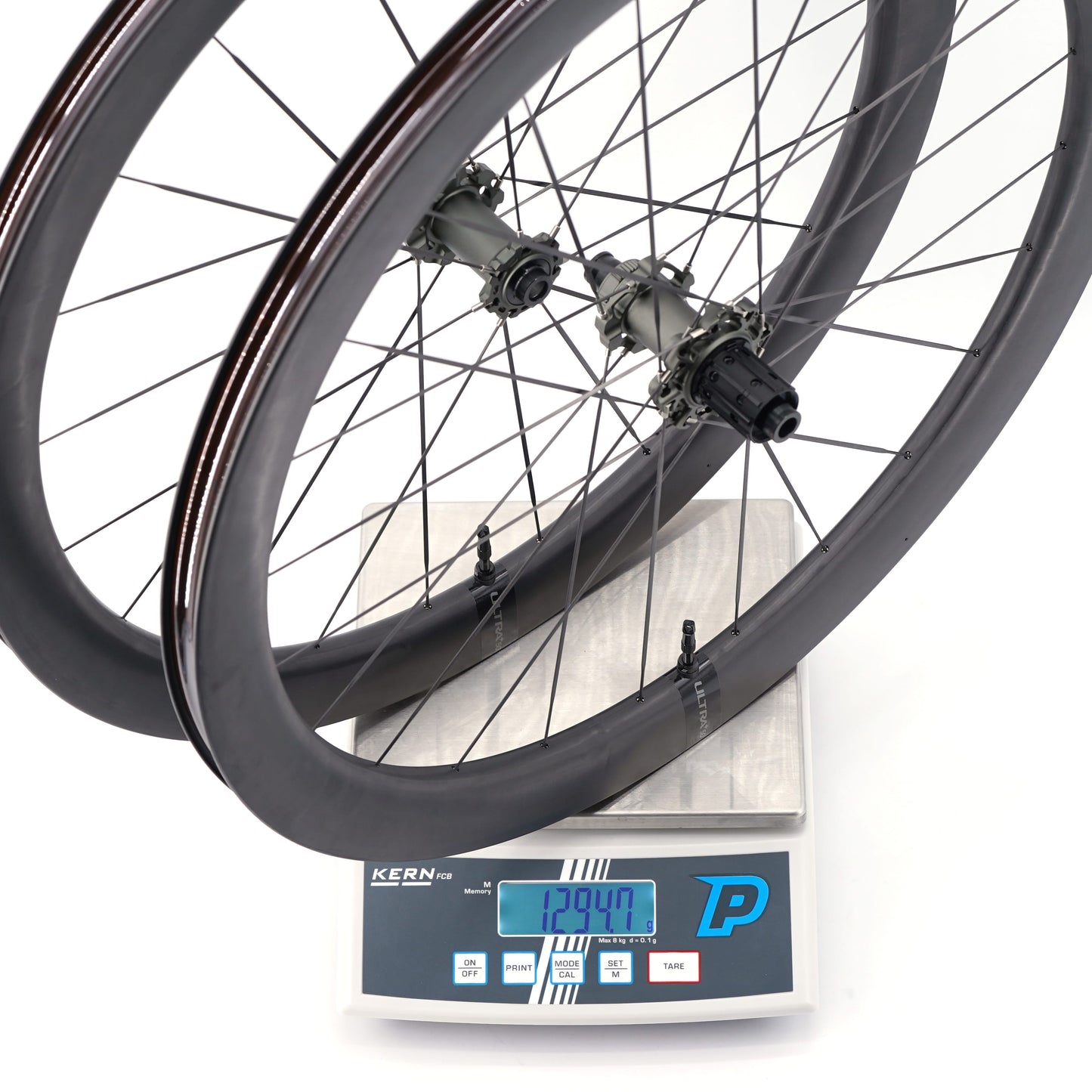 Paar SCOM ULTRA + Tubeless wielen (Center Lock)