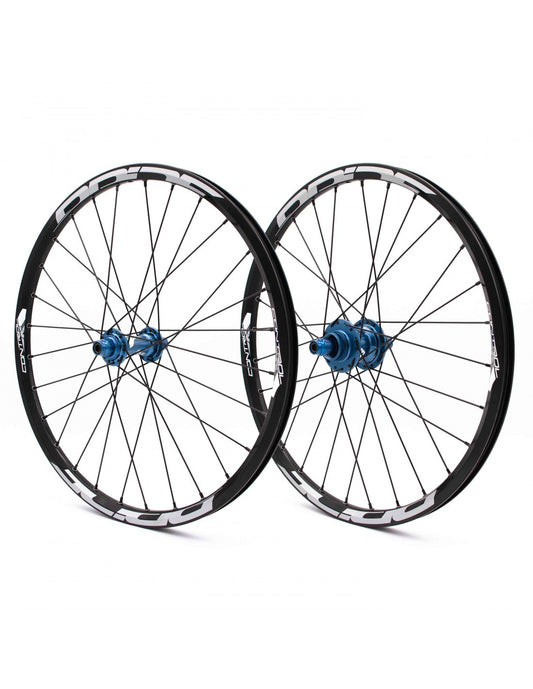 Wielenpaar PRIDE 20" (451mm) Control V1 Disc Assen 10/10mm Blauw