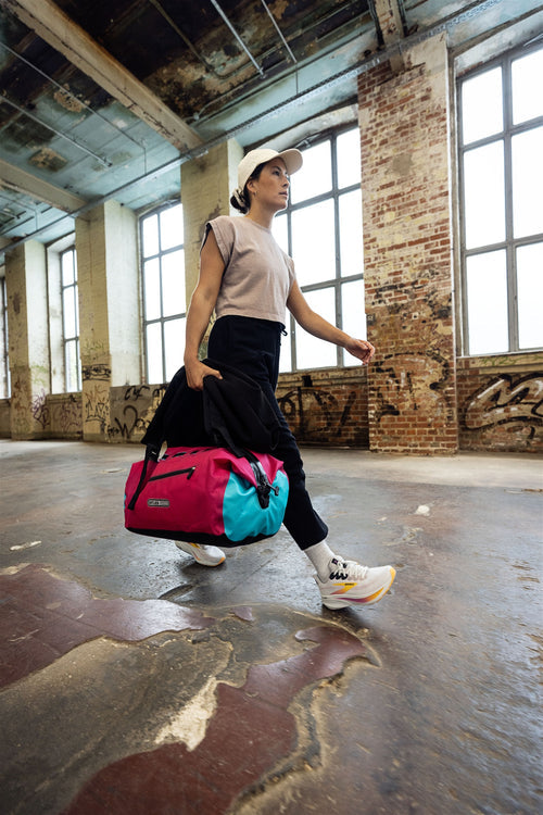 Reistas ORTLIEB DUFFLE LITE Cyberblauw/Roze
