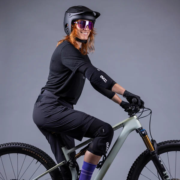 EVOC PROTECTOR LS FLEX LITE Kniebeschermers