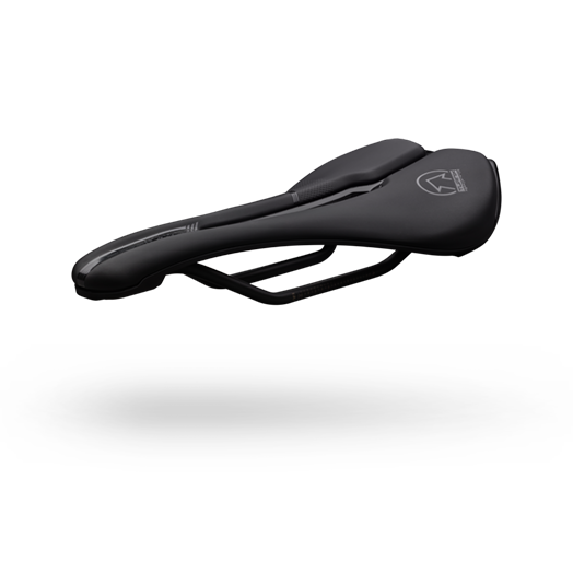 PRO Turnix Performance Zadel 152mm Stalen Rails Zwart