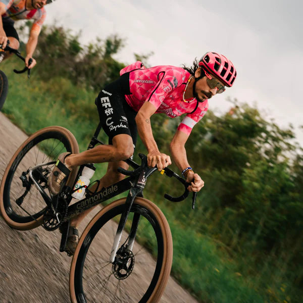 VITTORIA Terreno Pro T50 Mixed 700x40c Gravel Race Naturel Tubeless Gereed Zacht Beige Q2 2025 band