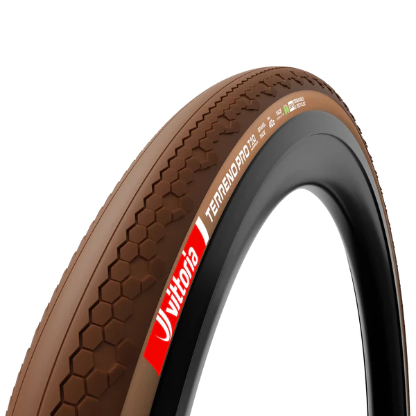 VITTORIA Terreno Pro T10 Hardpack 700x45c Gravel Race Natuurlijk Tubeless Gereed Zacht Beige Q2 2025 band