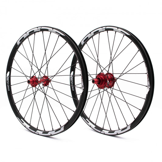 Wielpaar PRIDE 20" (451mm) Control V1 Disc Assen 10/15mm Rood